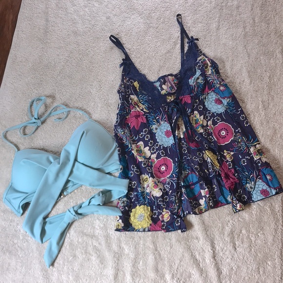 Floral Tie 🎀 Top and Blue Bustier Wrap Top - Picture 1 of 13